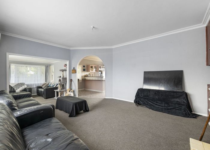  at 1 Caplen Street, Hawera