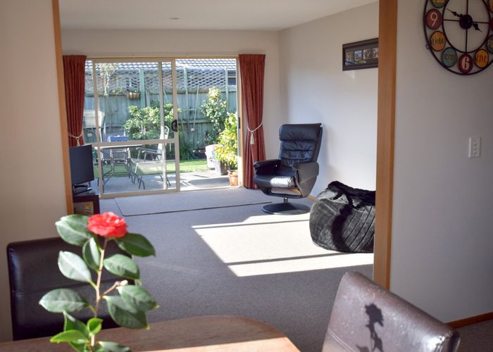  at 3/12 Darroch Street, Belfast, Christchurch