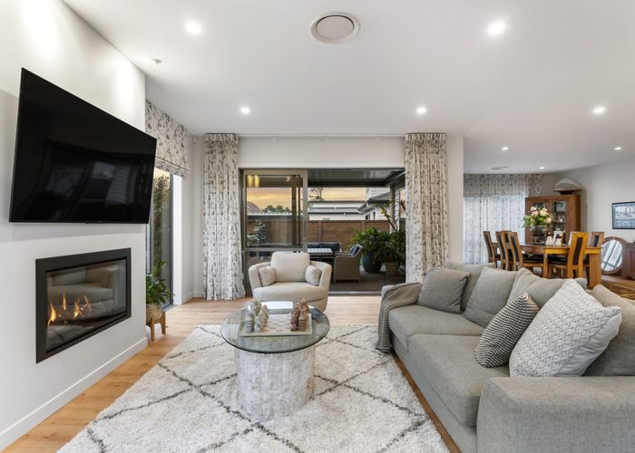  at 25 Makete Crescent, Hobsonville, Auckland