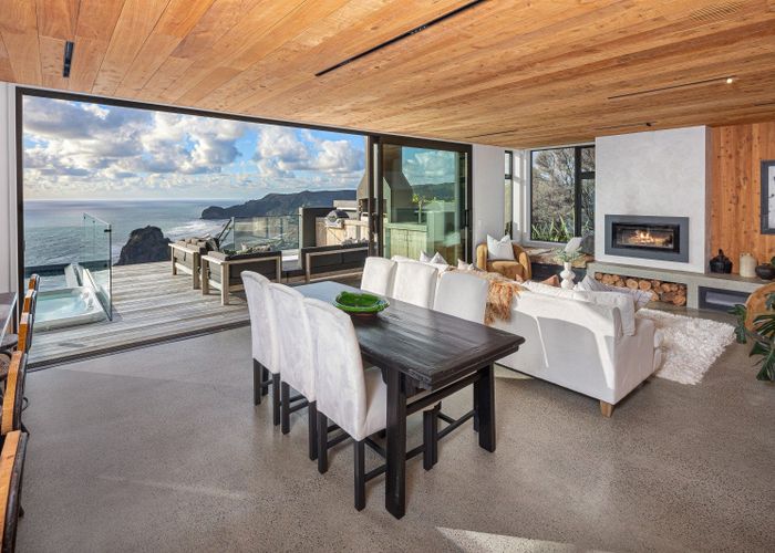  at 81/81 Piha Road, Piha, Auckland