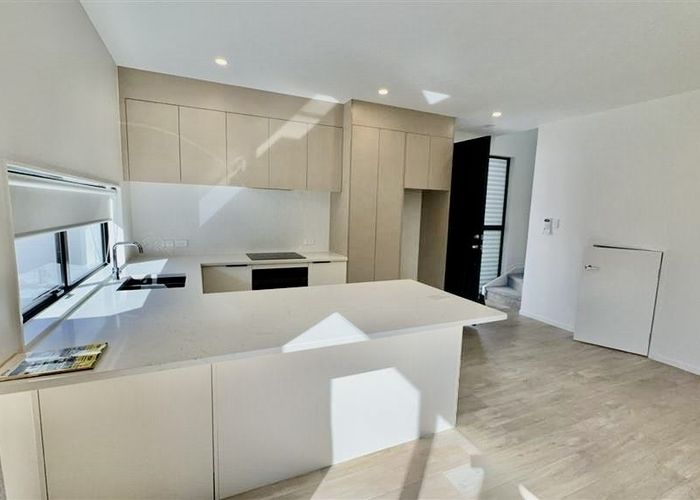  at 14A Andrew Road, Howick, Manukau City, Auckland