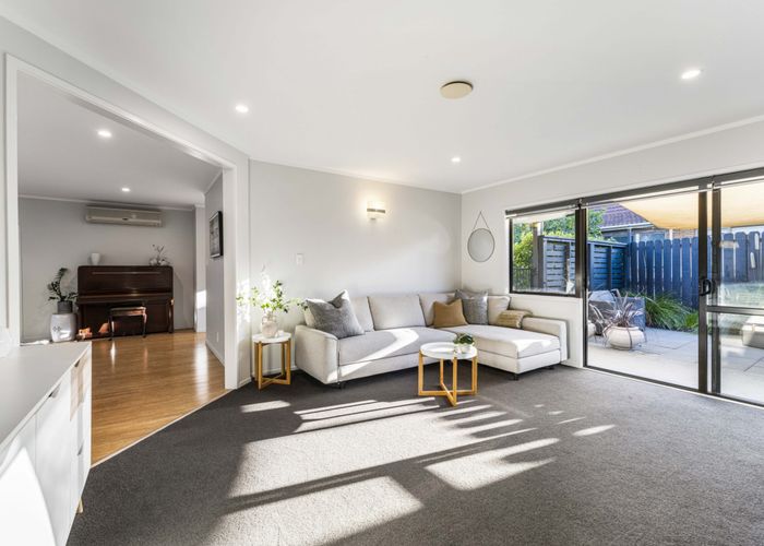  at 21 Palmyra Way, Half Moon Bay, Auckland
