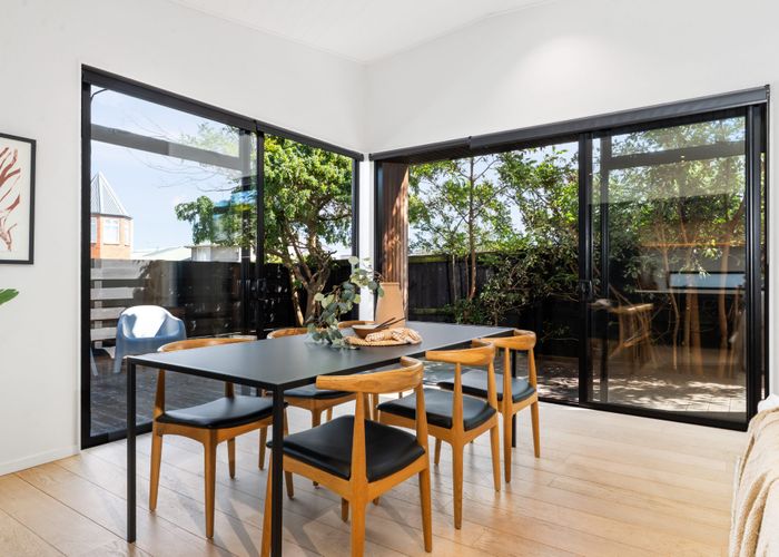  at 82 Sherborne Street, St. Albans, Christchurch City, Canterbury