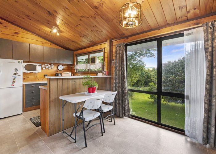  at 184B Clayton Road, Mangakakahi, Rotorua