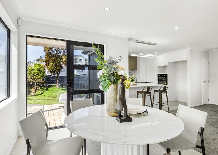  at 1/99 Tiverton Road, New Windsor, Auckland City, Auckland