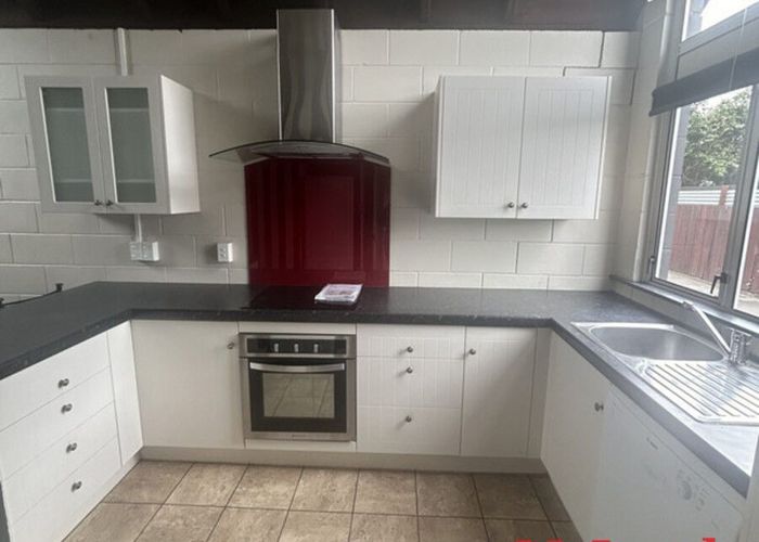  at 48 Queens Drive, Allenton, Ashburton