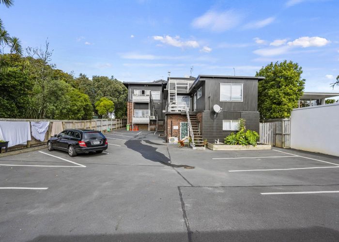 For sale 4/213 Jervois Road, Herne Bay, Auckland City, Auckland