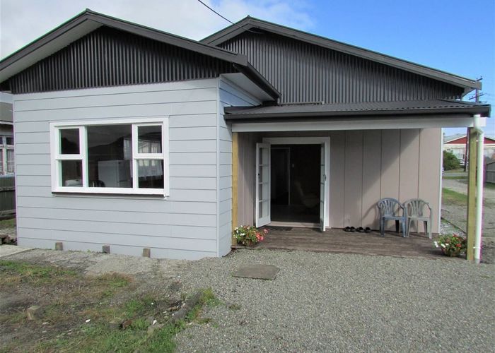  at 3 Rigg Street, Blaketown, Greymouth