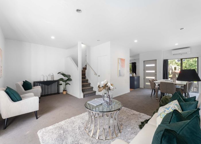  at 49 Rakich Place, Henderson, Waitakere City, Auckland