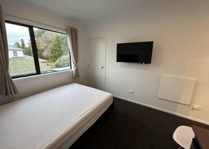  at 2B/23 Hibiscus Avenue, Hamilton Lake, Hamilton, Waikato