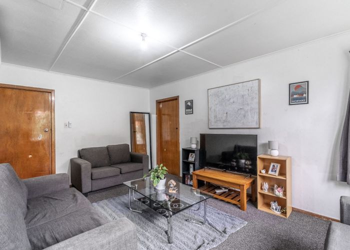  at 93 Lithgow Street, Glengarry, Invercargill, Southland