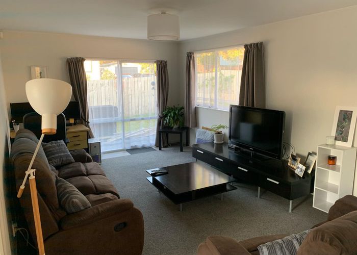  at 1/45 Everglade Drive, Goodwood Heights, Manukau City, Auckland