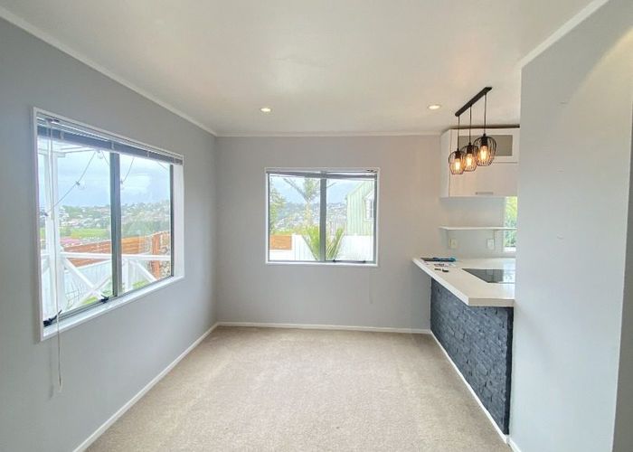  at 3/102 Manuka Road, Glenfield, North Shore City, Auckland