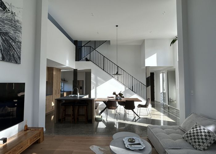  at 18 Macbeth Court, Milford, North Shore City, Auckland