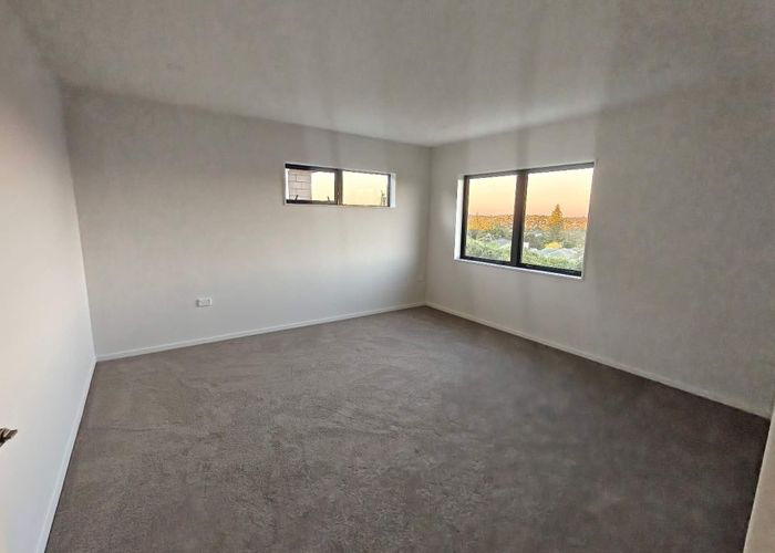  at 21B Downsview Road, Pakuranga Heights, Manukau City, Auckland