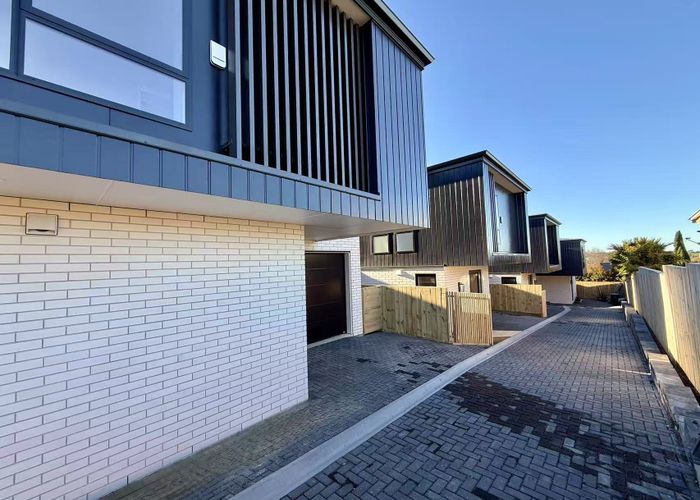  at 2/70 West Tamaki Road, Saint Heliers, Auckland City, Auckland