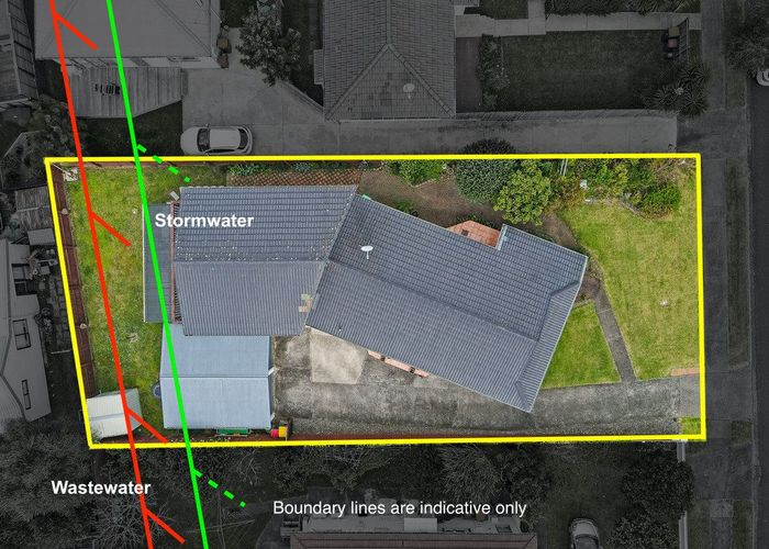  at 17 Lisa Rise, Half Moon Bay, Auckland