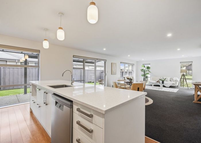  at 6 Peter Place, Rangiora, Rangiora
