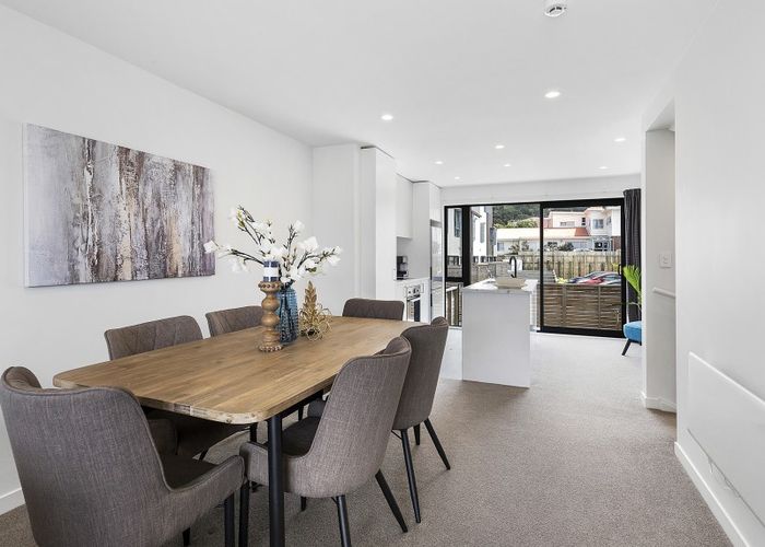  at 3/12 Stanley Street, Berhampore, Wellington