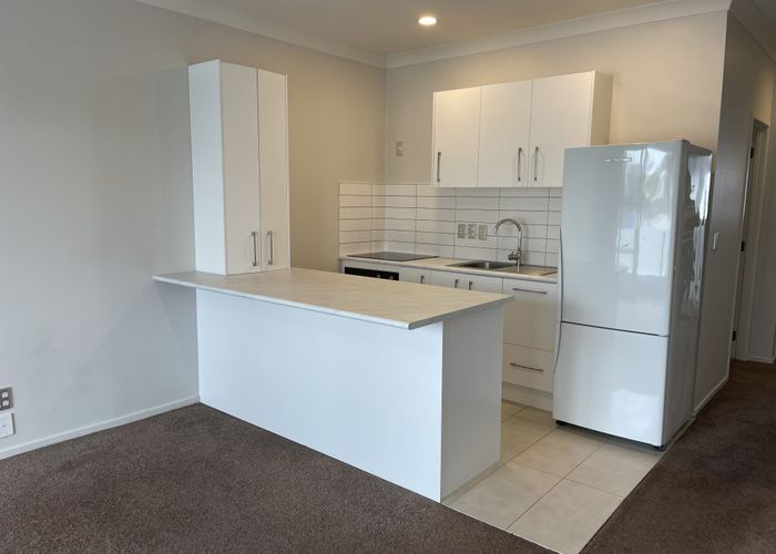  at 210/3 Morningside Drive, Morningside, Auckland City, Auckland