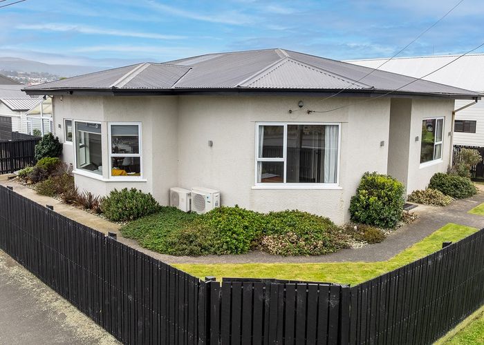  at 142 Victoria Road, Saint Kilda, Dunedin