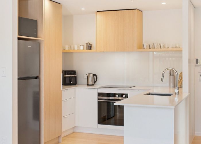  at 1/200 Knights Road, Hutt Central, Lower Hutt