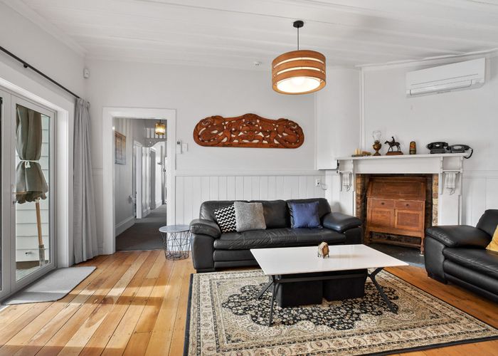  at 805 Queen Street, Thames, Thames