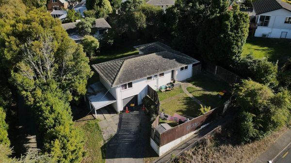  at 8 Makora Road, Massey, Waitakere City, Auckland