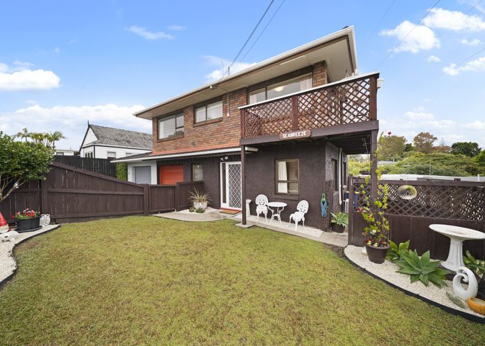  at 1/38 Koromiko Street, New Lynn, Waitakere City, Auckland