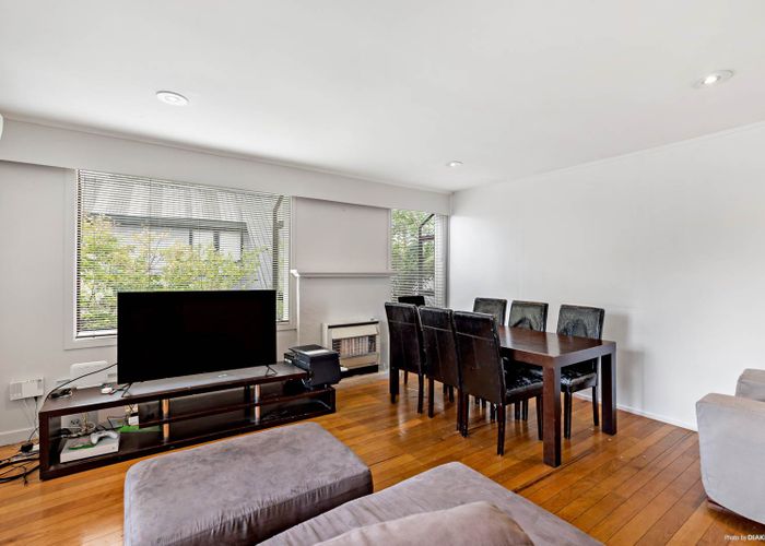  at 48 Evans Road, Glen Eden, Auckland