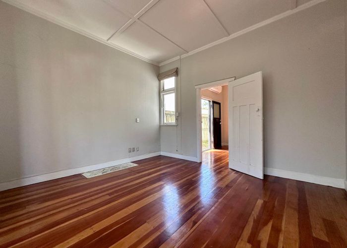  at 52A Carlton Gore Road, Grafton, Auckland City, Auckland