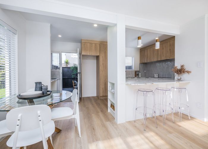  at 12/57 Point Chevalier Road, Point Chevalier, Auckland