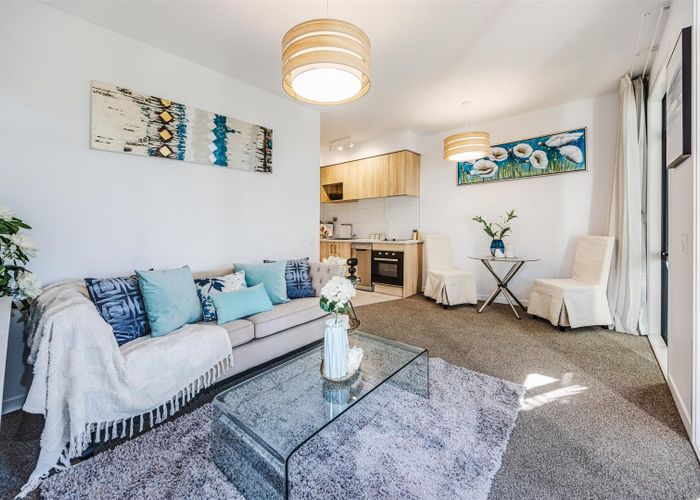  at 66/2 Armoy Drive, Dannemora, Manukau City, Auckland
