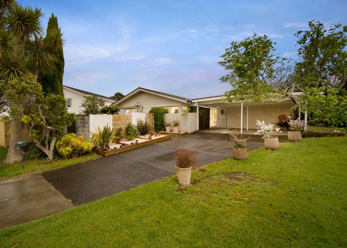  at 14 Vanbrugh Place, Bucklands Beach, Auckland