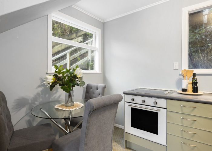  at 16 Rutland Way, Wadestown, Wellington, Wellington