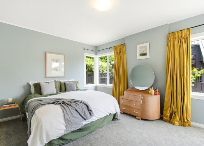  at 34 Ranui Crescent, Khandallah, Wellington