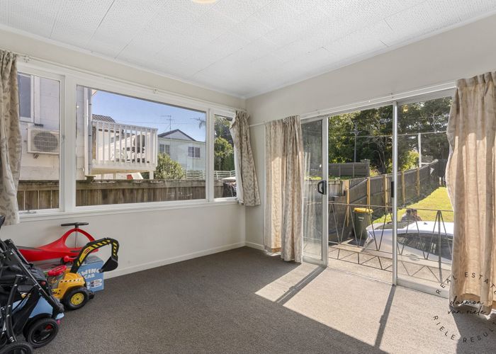  at 235 Great South Road, Manurewa, Manukau City, Auckland