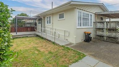  at 14 Kiwi Court, Roslyn, Palmerston North