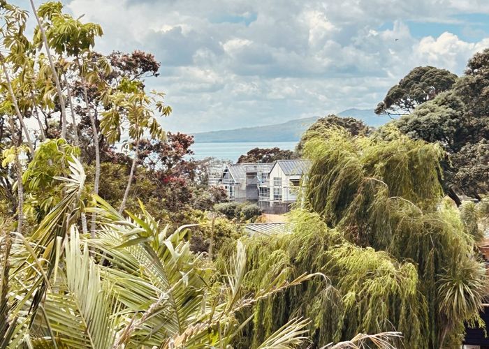  at 93A Churchill Road, Murrays Bay, North Shore City, Auckland