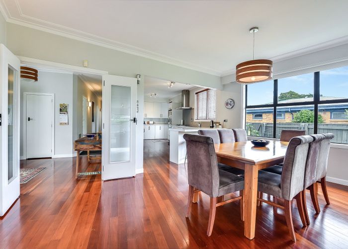  at 10 Martin Street, Fairfield, Hamilton