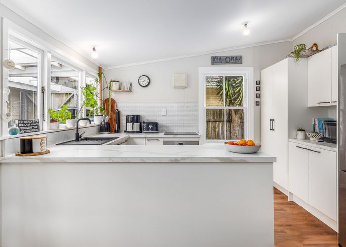  at 30 Hinemoa Street, Paraparaumu