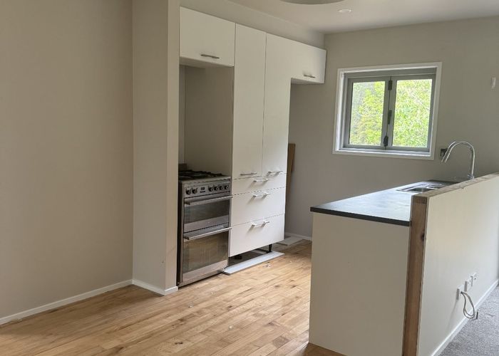  at 2 Garfield Road, Helensville, Rodney, Auckland