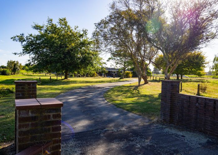  at 221 Setters Line, Bunnythorpe, Palmerston North