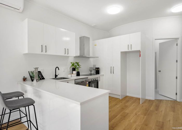  at 2/39 Pitt Street, Auckland Central, Auckland