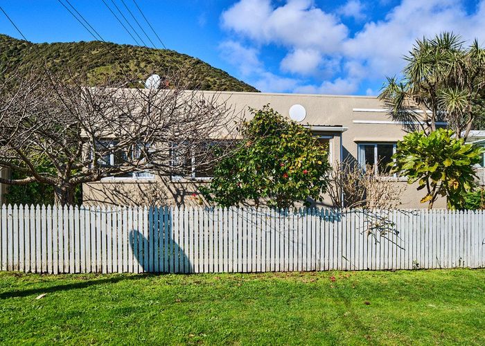  at 7 Ames Street, Paekakariki, Kapiti Coast, Wellington