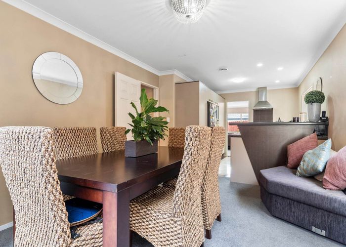  at 15 Saralee Drive, Manurewa, Auckland