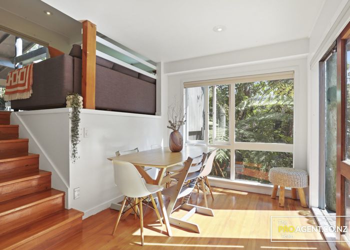 at 328 Huia Road, Titirangi, Auckland