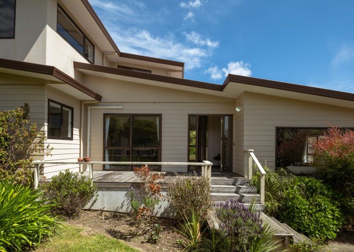  at 5 Bayview Drive, Waikawa, Picton