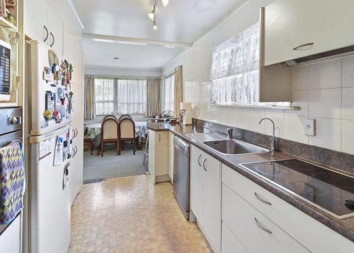  at 27 Halver Road, Manurewa, Manukau City, Auckland