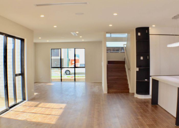  at 7 Uki Way, Flat Bush, Auckland